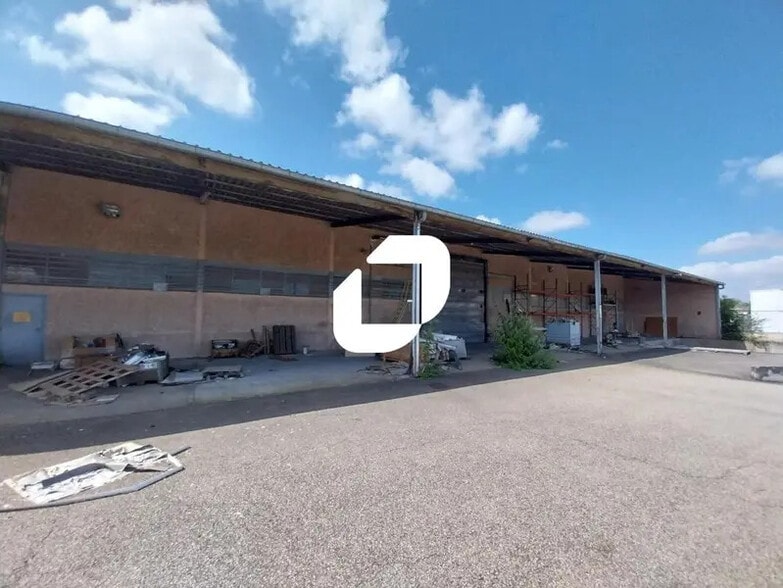 9003 Rue Jean Raymond Marmey, Jonage for sale - Building Photo - Image 2 of 17