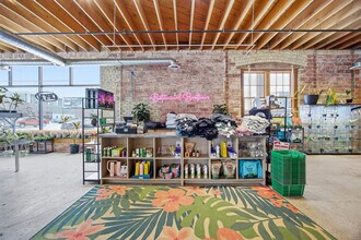 64 4th St N, Fargo, ND for sale Interior Photo- Image 2 of 14