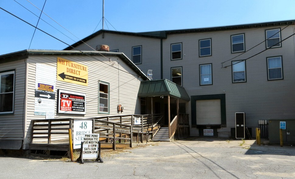 46-50 Bridge St, Nashua, NH à louer - Photo du bâtiment - Image 1 de 3