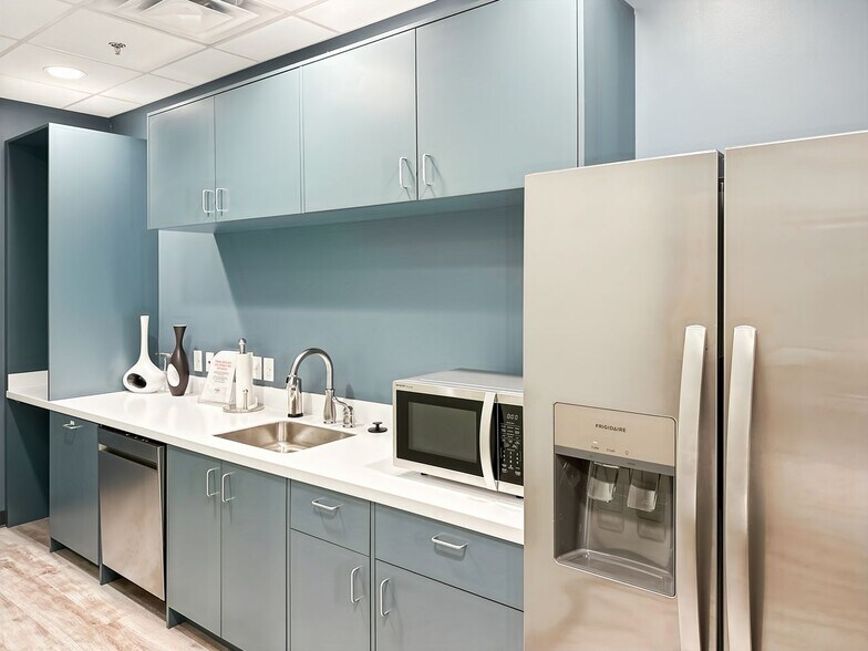 3300 Gateway Centre Blvd, Morrisville, NC à louer - Photo intérieure - Image 3 de 17