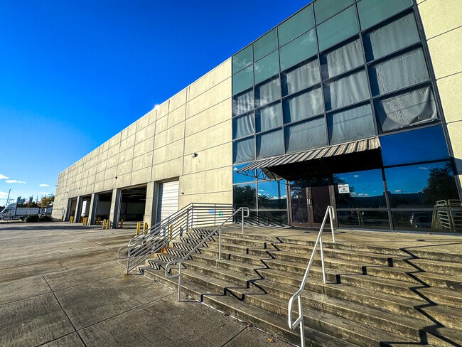 More details for 111 Riverbend Dr, Saint Rose, LA - Industrial for Lease