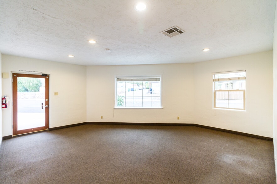 508 Nevada Hwy, Boulder City, NV for lease - Interior Photo - Image 2 of 13