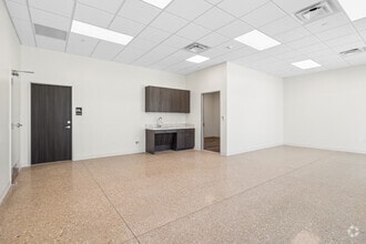 19150 Marketplace Ave, Kyle, TX for lease Interior Photo- Image 1 of 6