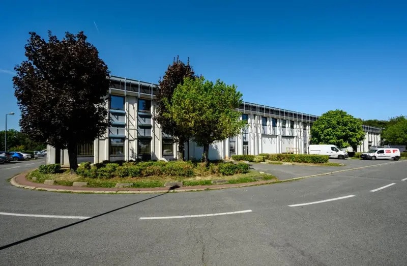 Flex in Villebon-sur-Yvette for lease - Building Photo - Image 1 of 27