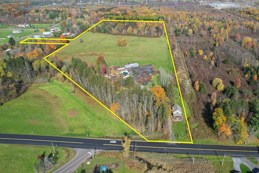 4913 State Route 31, Clay, NY à vendre - Aérien - Image 2 de 9