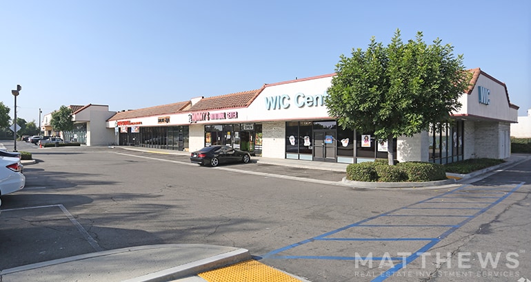 131-241 S Harbor Blvd, La Habra, CA for lease - Primary Photo - Image 1 of 4