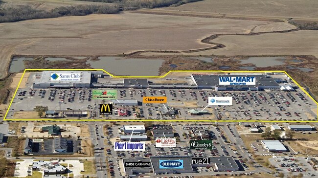 More details for 3849-3905 N Gloster St, Tupelo, MS - Retail for Lease