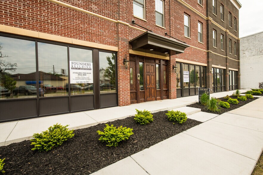 314 N Hamilton St, Saginaw, MI à louer - Photo du bâtiment - Image 2 de 3