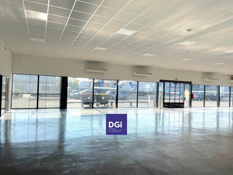 2700 Route De Montpellier, Nîmes for lease - Interior Photo - Image 2 of 9