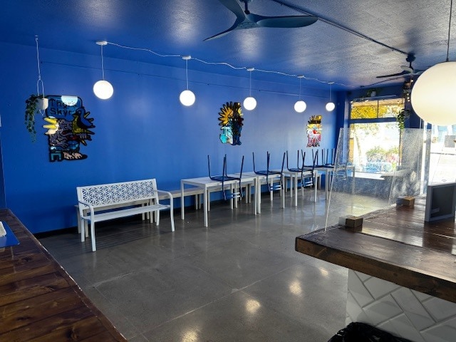 1229-1231 N Grand Ave, Phoenix, AZ for lease Interior Photo- Image 1 of 8
