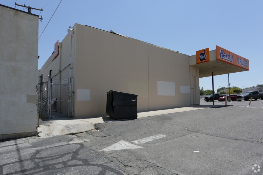 901-929 E Williams St, Barstow, CA for sale - Building Photo - Image 2 of 4