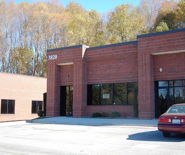 More details for 3820 N Elm St, Greensboro, NC - Office for Lease