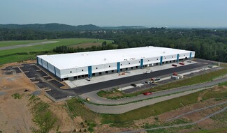 Plus de détails pour 2348 Leisczs Bridge Rd, Reading, PA - Industriel à louer