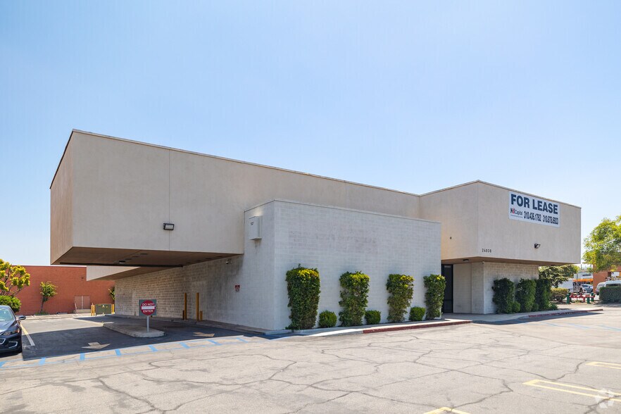 24030 Hawthorne Blvd, Torrance, CA à louer - Photo du bâtiment - Image 2 de 4