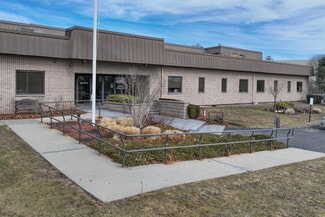 Plus de détails pour 33 Upton Dr, Wilmington, MA - Local d'activités à louer