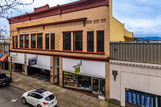 Plus de détails pour 622-630 SE Jackson St, Roseburg, OR - Vente au détail à vendre