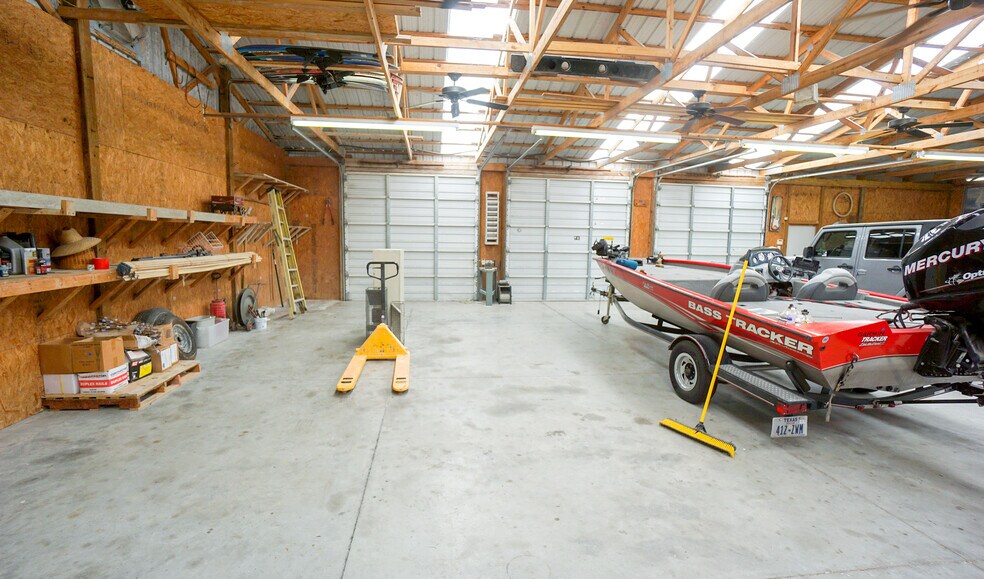 4613 Priem Ln, Pflugerville, TX à vendre - Photo du bâtiment - Image 2 de 63