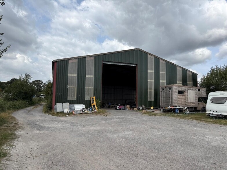 Horsebridge Cmn, Steyning for lease - Building Photo - Image 1 of 7