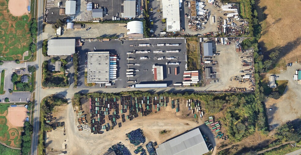 20401 Broadway Ave, Snohomish, WA à louer - Photo principale - Image 2 de 3
