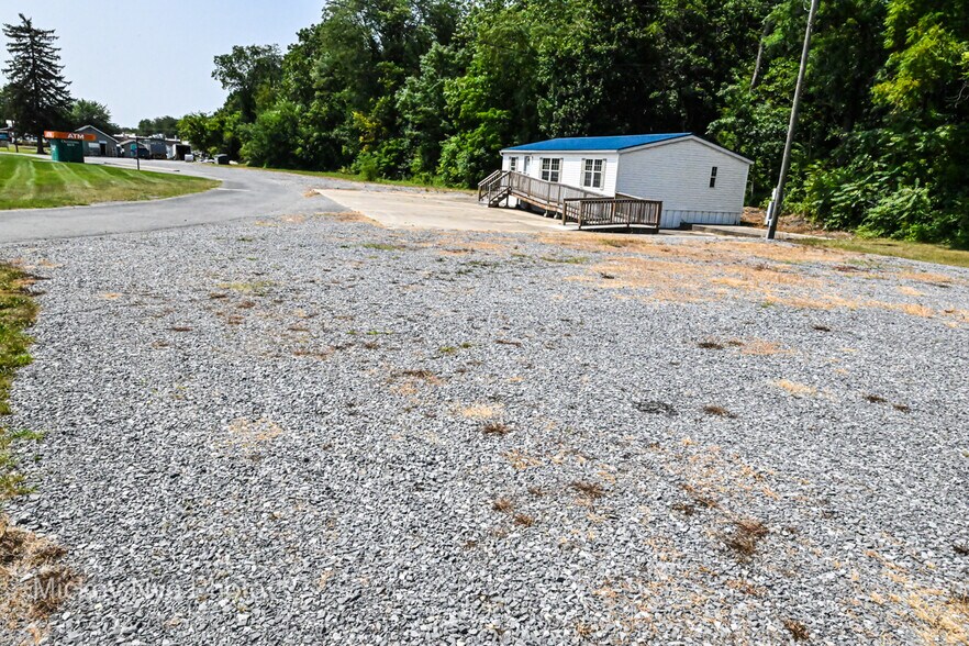 31 Walnut Bottom Rd, Shippensburg, PA à louer - Photo du bâtiment - Image 2 de 17