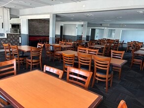 1512-1524 E Amar Rd, West Covina, CA à louer Photo intérieure- Image 2 de 4