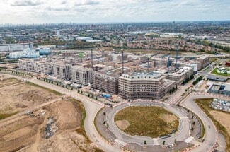 Plus de détails pour 3 Mulberry Circus, Barking - Commerce de détail à louer