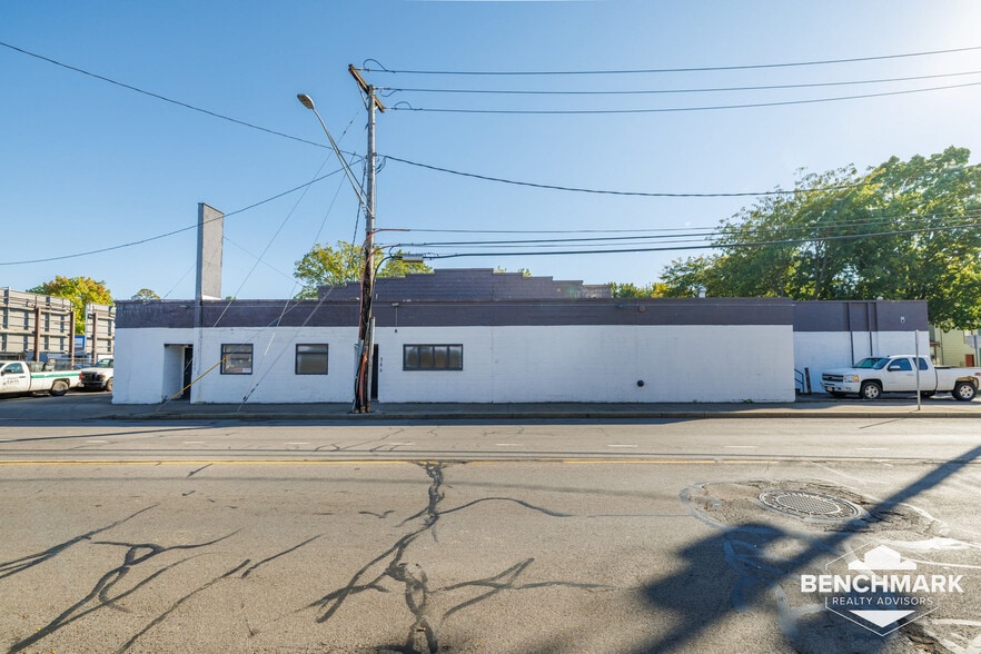 545 West Ave, Rochester, NY for sale - Building Photo - Image 3 of 60