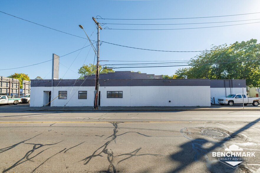 545 West Ave, Rochester, NY à vendre - Photo du bâtiment - Image 3 de 60