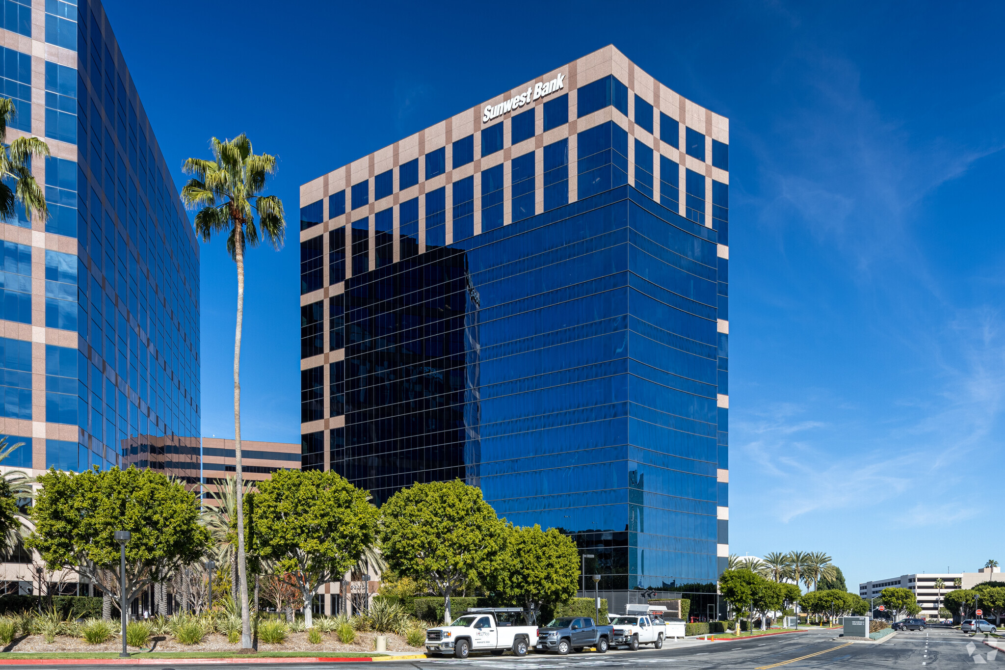 2050 Main St, Irvine, CA for sale Primary Photo- Image 1 of 1