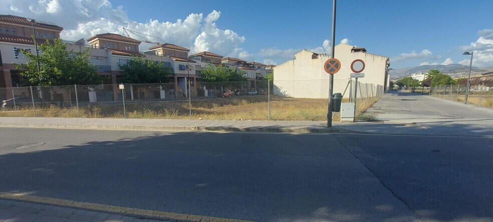 Terrain dans Armilla, Granada à vendre - Photo du bâtiment - Image 2 de 5