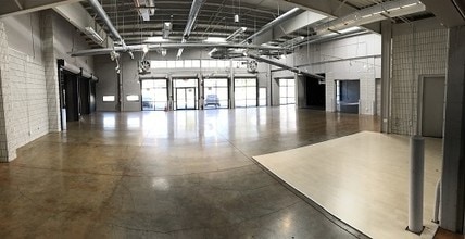 1747 Cheshire Bridge Rd NE, Atlanta, GA à vendre Photo intérieure- Image 2 de 4