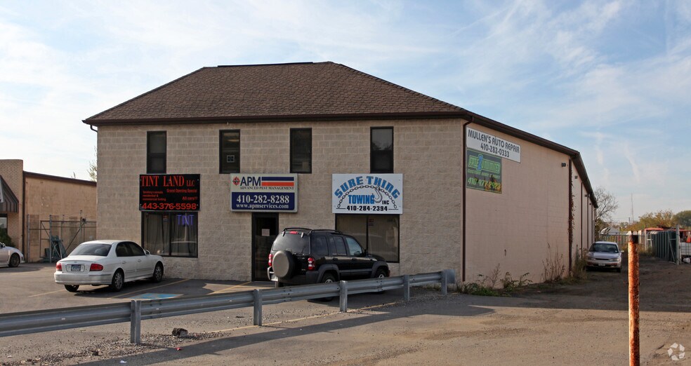 2819 North Point Blvd, Dundalk, MD à louer - Photo du bâtiment - Image 3 de 9