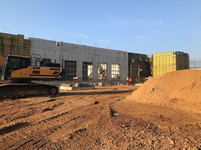 2807 Arthur Kill Rd, Staten Island, NY à vendre - Photo du bâtiment - Image 3 de 4