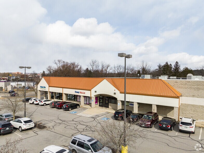 1 S River Rd, Bedford, NH à louer - Photo du bâtiment - Image 1 de 4