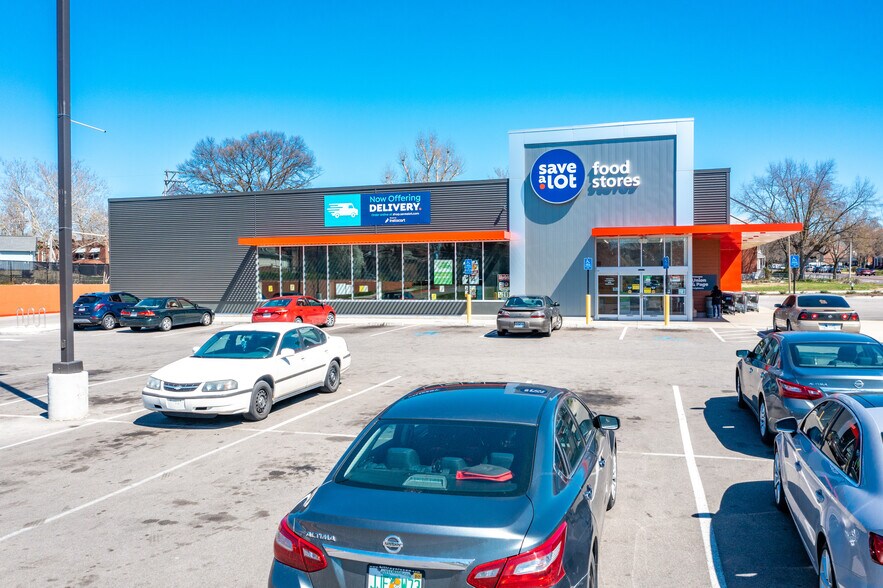 Sav A Lot, Saint Louis, MO à vendre - Photo du bâtiment - Image 3 de 5
