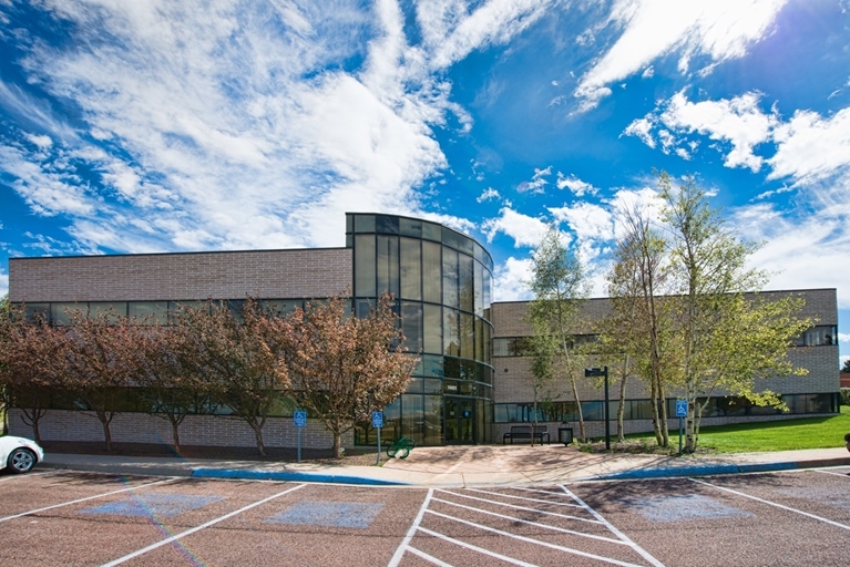 1401 Airport Pky, Cheyenne, WY for sale - Primary Photo - Image 1 of 1