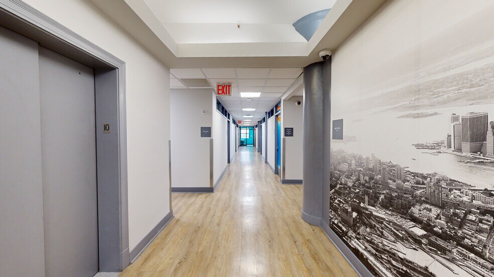 131 Varick St, New York, NY à louer - Numérisation 3D de Matterport - Image 2 de 18