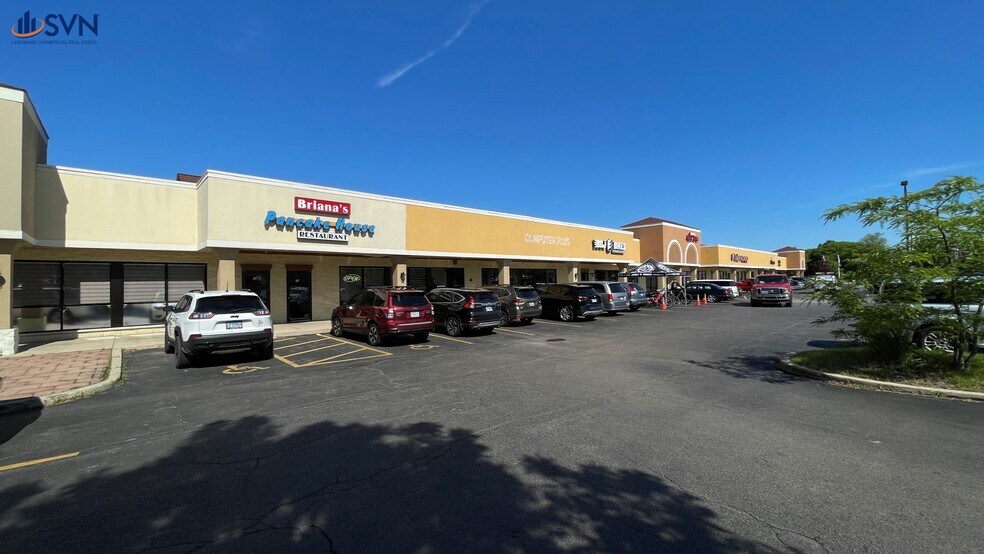 10-90 N Island Ave, Batavia, IL à louer - Photo du bâtiment - Image 3 de 7