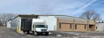 Warehouse Space For Lease - Entrepôt