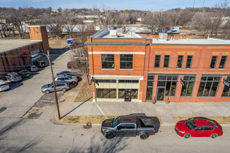 201 E Hobson Ave, Sapulpa, OK - aerial  map view - Image1