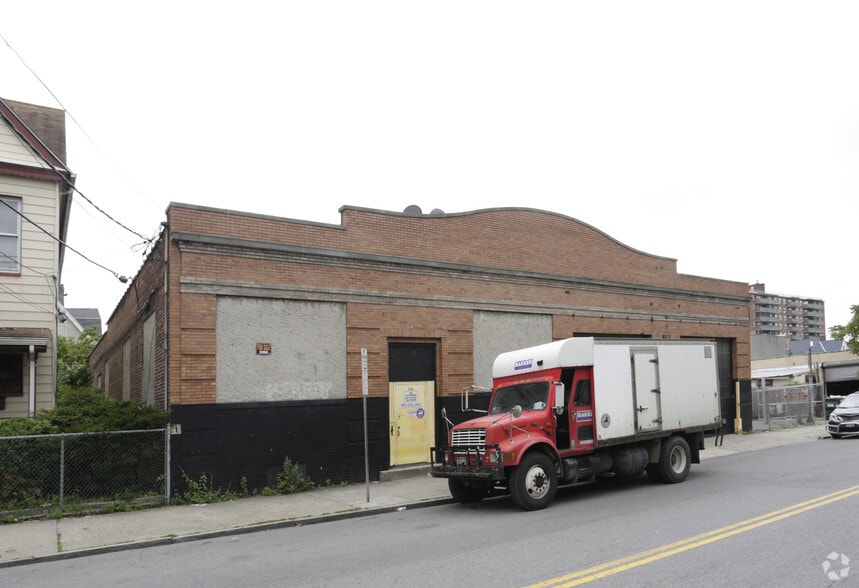 116 Ludlow St, Yonkers, NY for sale - Building Photo - Image 3 of 8