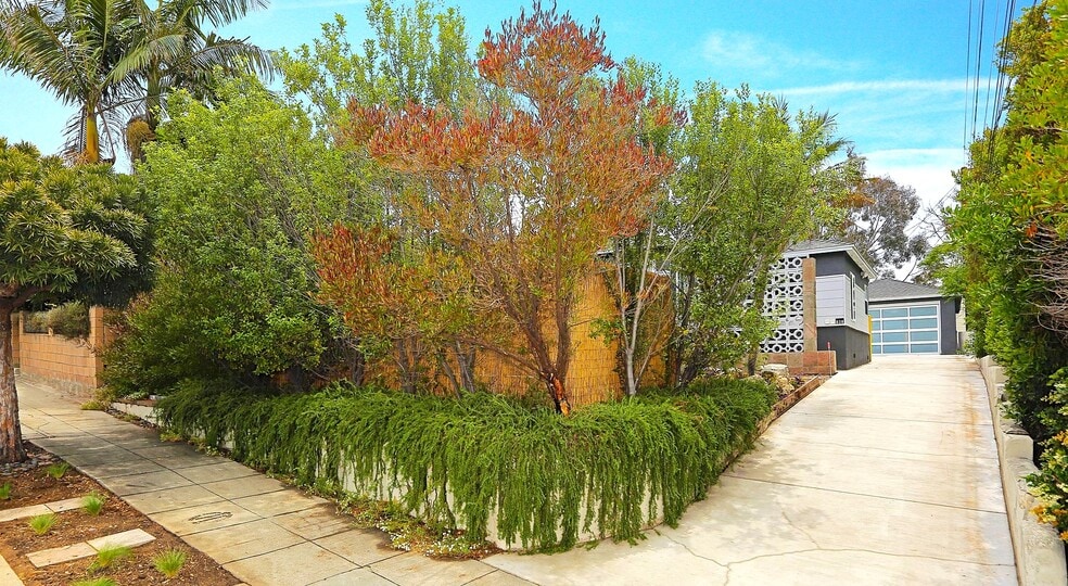828 Hill St, Santa Monica, CA for sale - Building Photo - Image 3 of 54