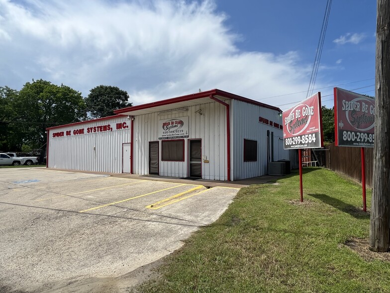 306 E Caroline St, Trinity, TX à vendre - Photo du bâtiment - Image 1 de 1