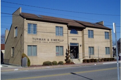 1980 Broadcast Plz, Merrick, NY for lease Primary Photo- Image 1 of 2