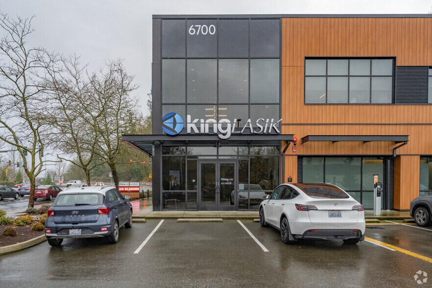 6700 Fort Dent Way, Tukwila, WA à louer - Photo du bâtiment - Image 2 de 5