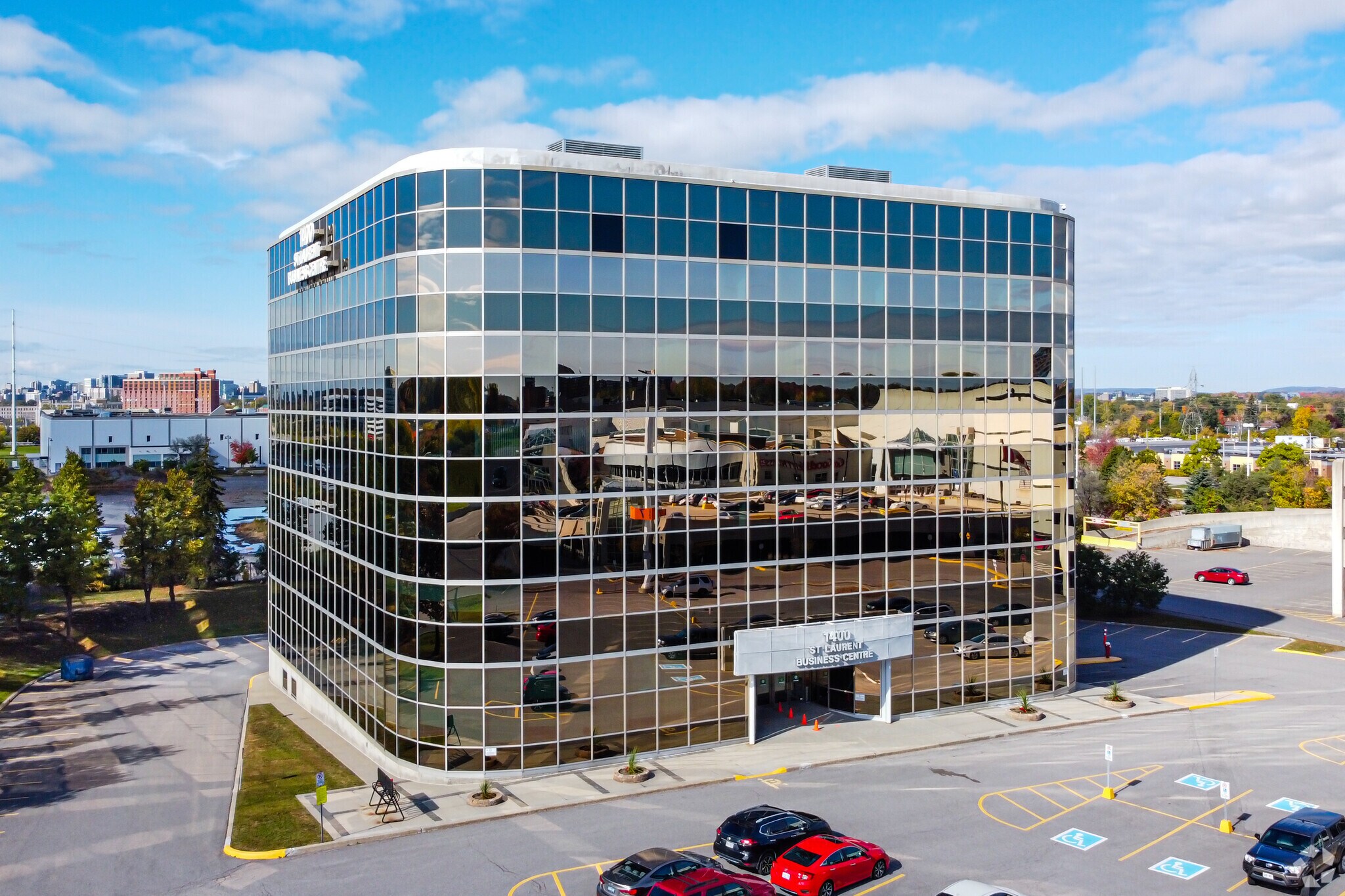 1400 St Laurent Blvd, Ottawa, ON à vendre Photo principale- Image 1 de 1
