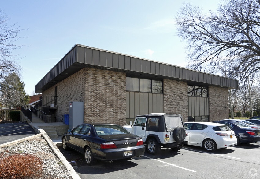 776 Amboy Ave, Edison, NJ for lease - Building Photo - Image 3 of 5