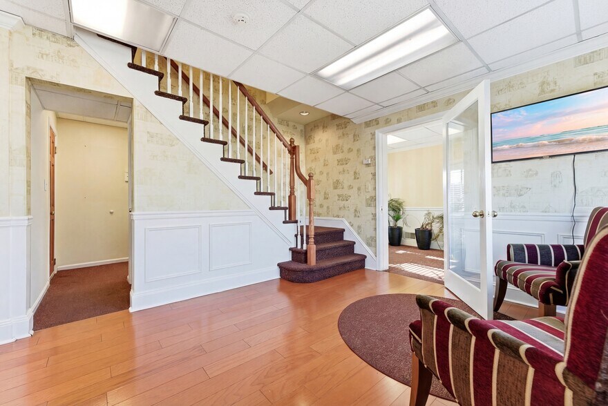 1307 Stuyvesant Ave, Union Township, NJ à vendre - Photo du bâtiment - Image 2 de 29