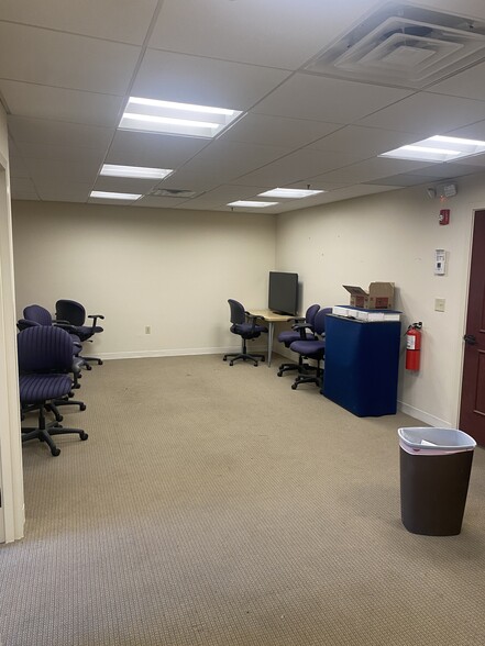 4-6 Mechanic St, Natick, MA for lease - Building Photo - Image 2 of 17