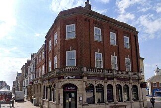 More details for 2-4 King St, Bridlington - Retail for Lease